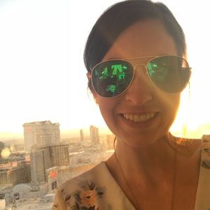 Meet your Posher, Heidi